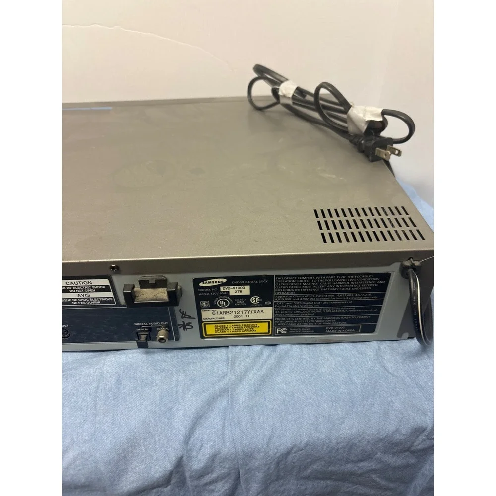 Samsung DVD-V1000 DVD VHS Dual Deck Player VCR Combo no remote Hi-Fi Stereo
